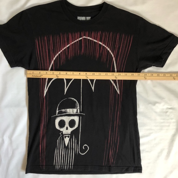 Akumu Ink skeleton under a umbrella woman’s size small - Picture 8 of 13